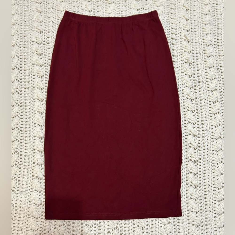 Nuggles | Classic 27” Wine/Maroon Midi Pencil Skirt | Size Small